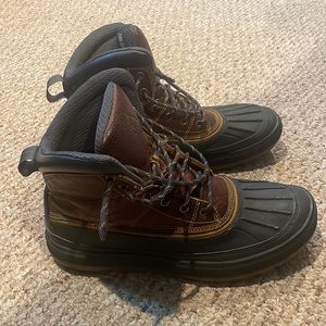 Nike Woodside ACG Boots